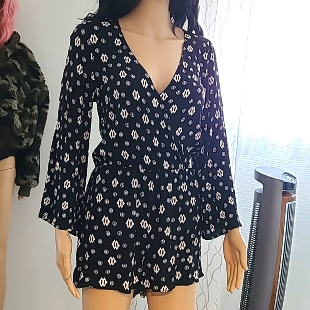 Braeve women’s boho print 3/4 Sleeve romper M/L Black